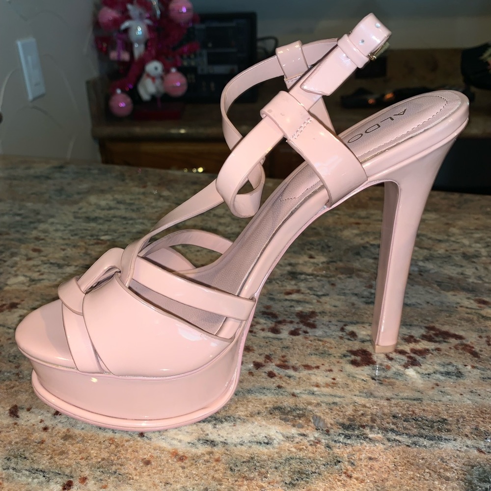 Aldo nude heels
